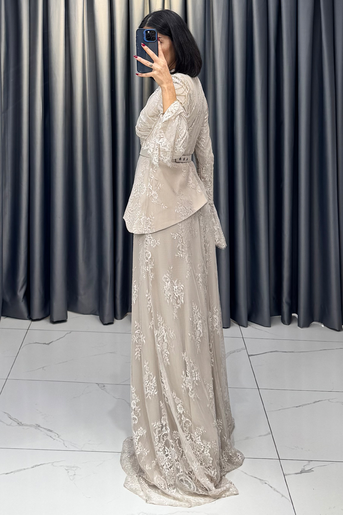 Boncuk Detaylı Beli Kemerli Abiye Bej - Görsel 6