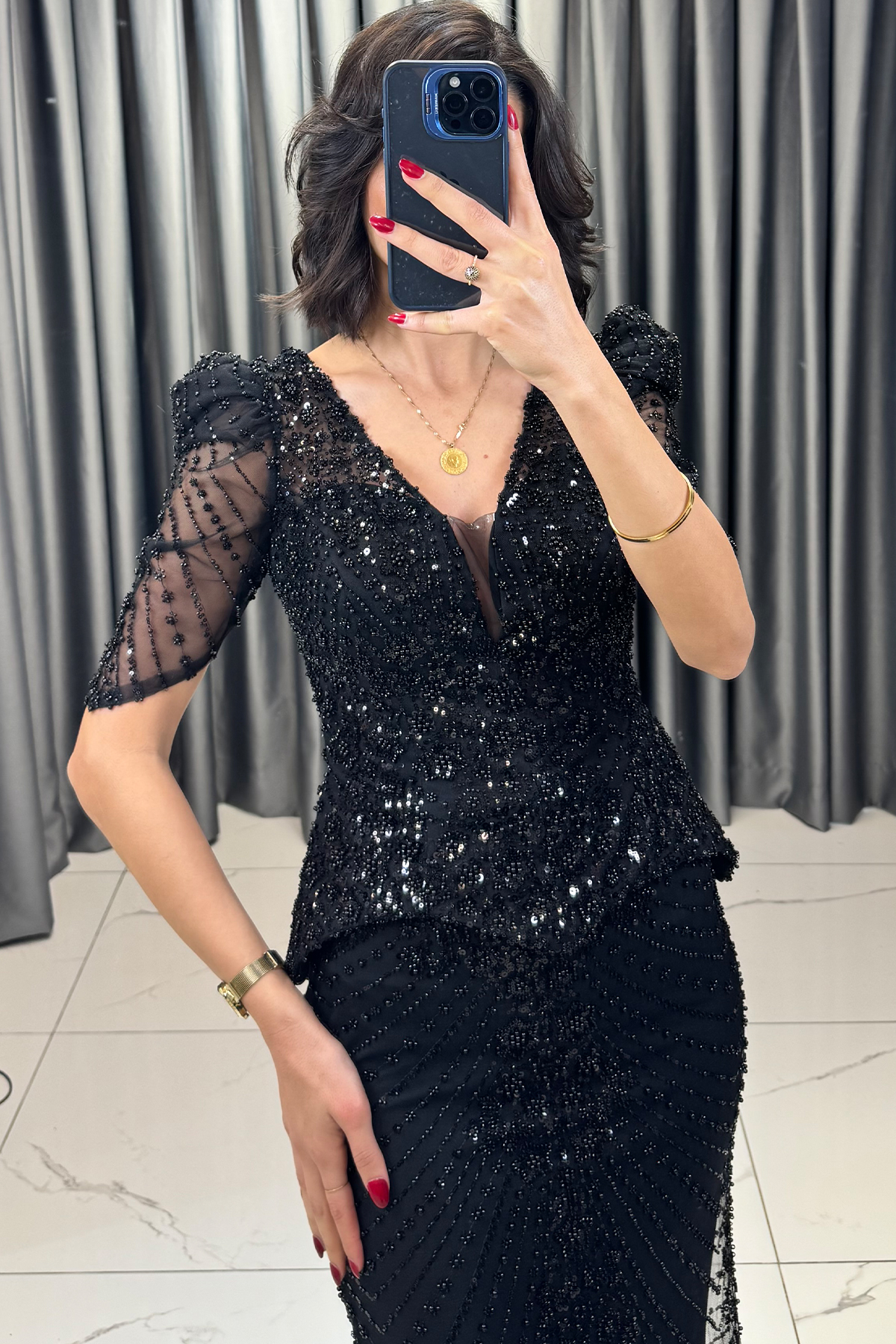 Boncuk İşlemeli Kol Detaylı Balık Model Abiye Siyah - Görsel 4