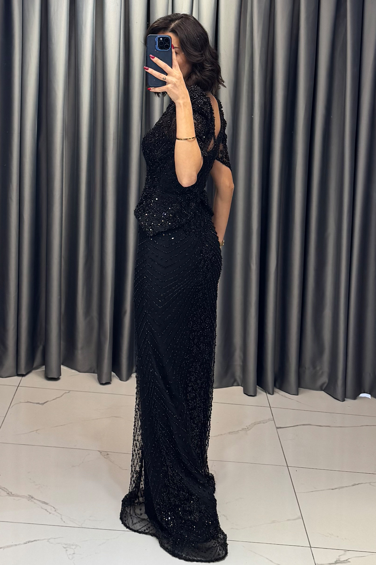 Boncuk İşlemeli Kol Detaylı Balık Model Abiye Siyah - Görsel 5