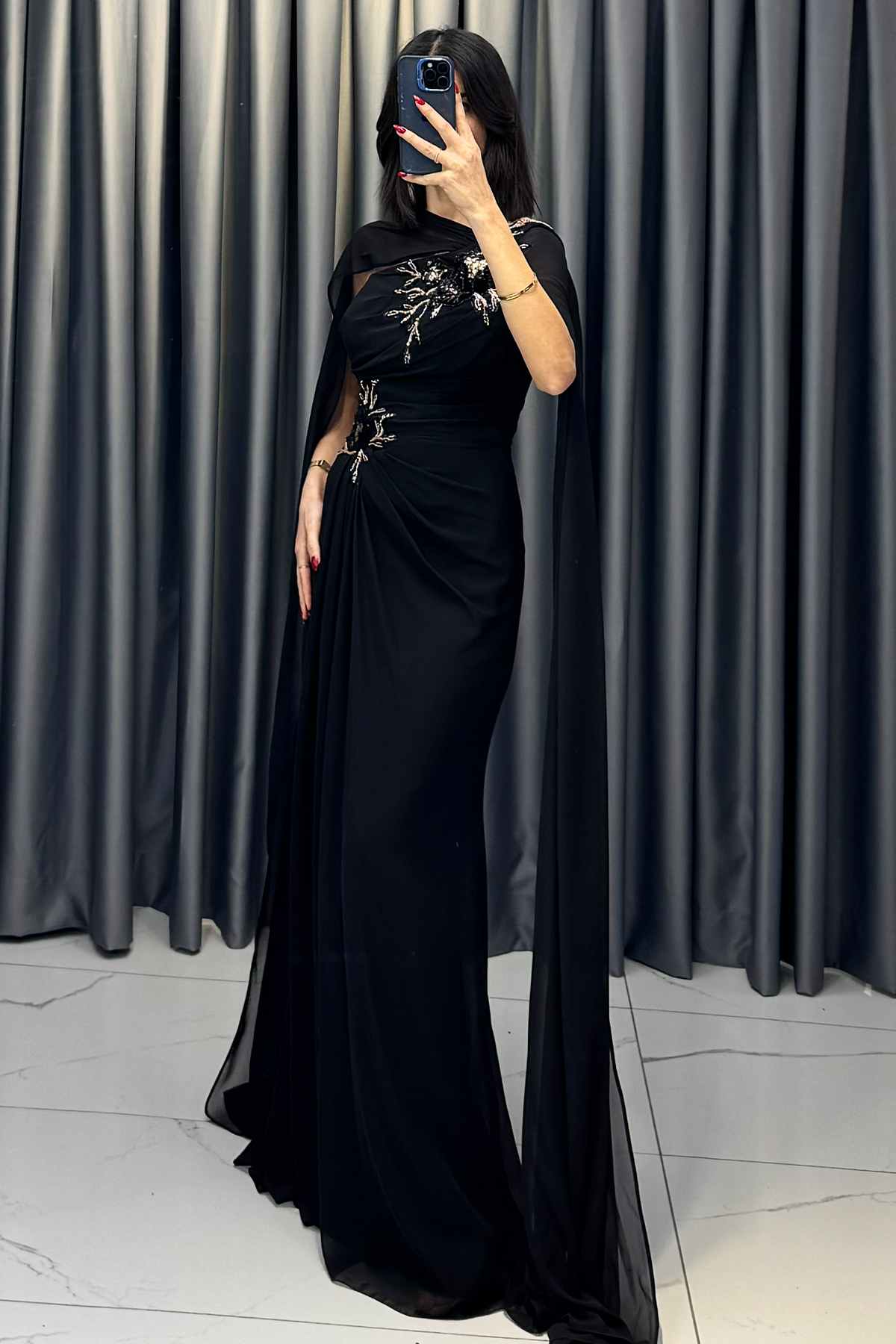 Boncuk İşlemeli Payetli Pelerinli Abiye Siyah - Görsel 3