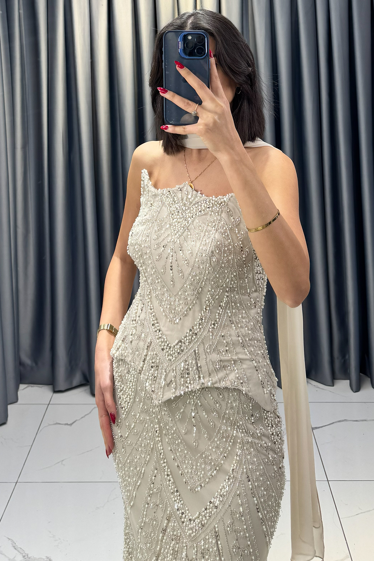 Boncuk İşlemeli Şal Detaylı Korsajlı Balık Model Abiye Bej - Görsel 4