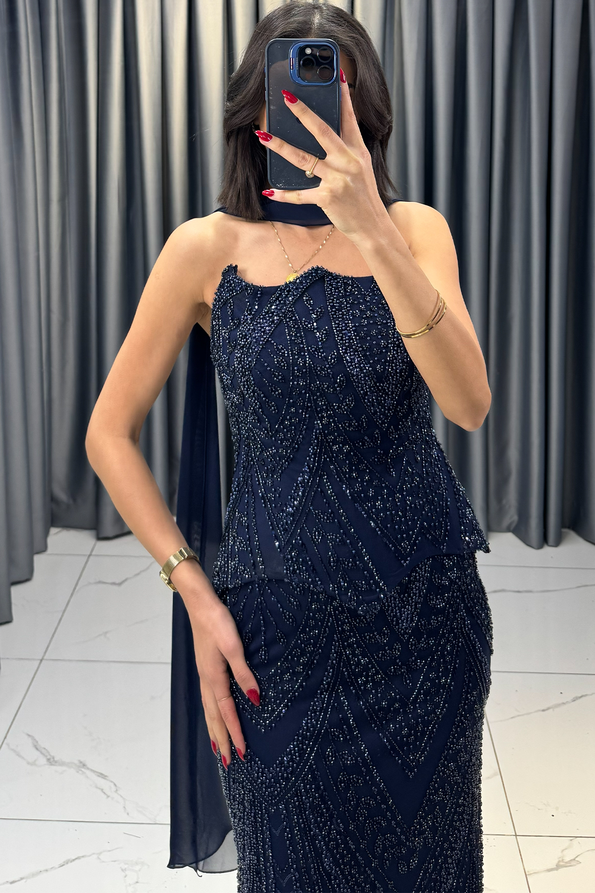 Boncuk İşlemeli Şal Detaylı Korsajlı Balık Model Abiye Lacivert - Görsel 2