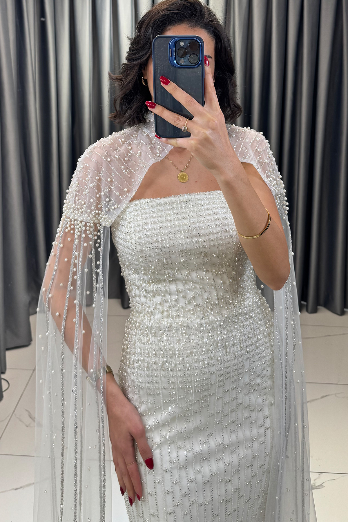 Boncuk İşlemeli Sırta Korsajlı Pelerinli Abiye Ekru - Görsel 4