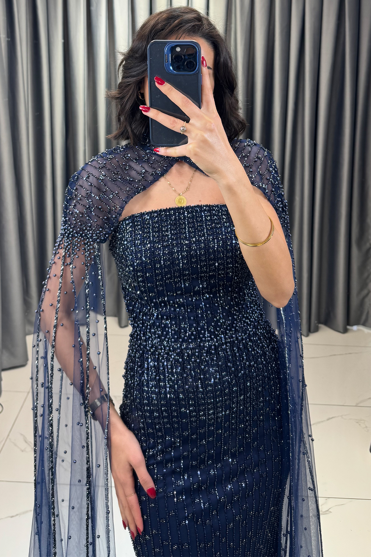 Boncuk İşlemeli Sırta Korsajlı Pelerinli Abiye Lacivert - Görsel 4