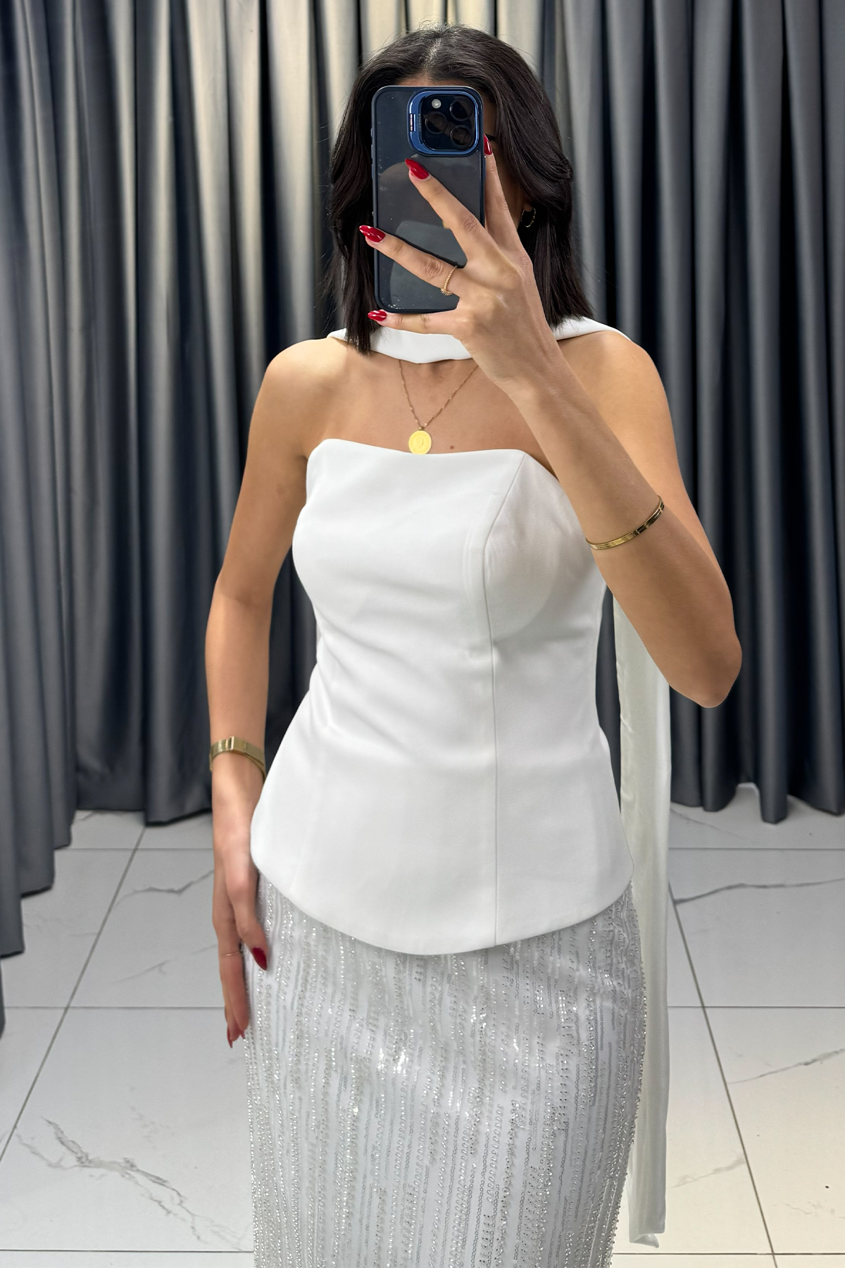 Boncuk İşlemeli Straplez Şal Detaylı Abiye Beyaz - Görsel 4