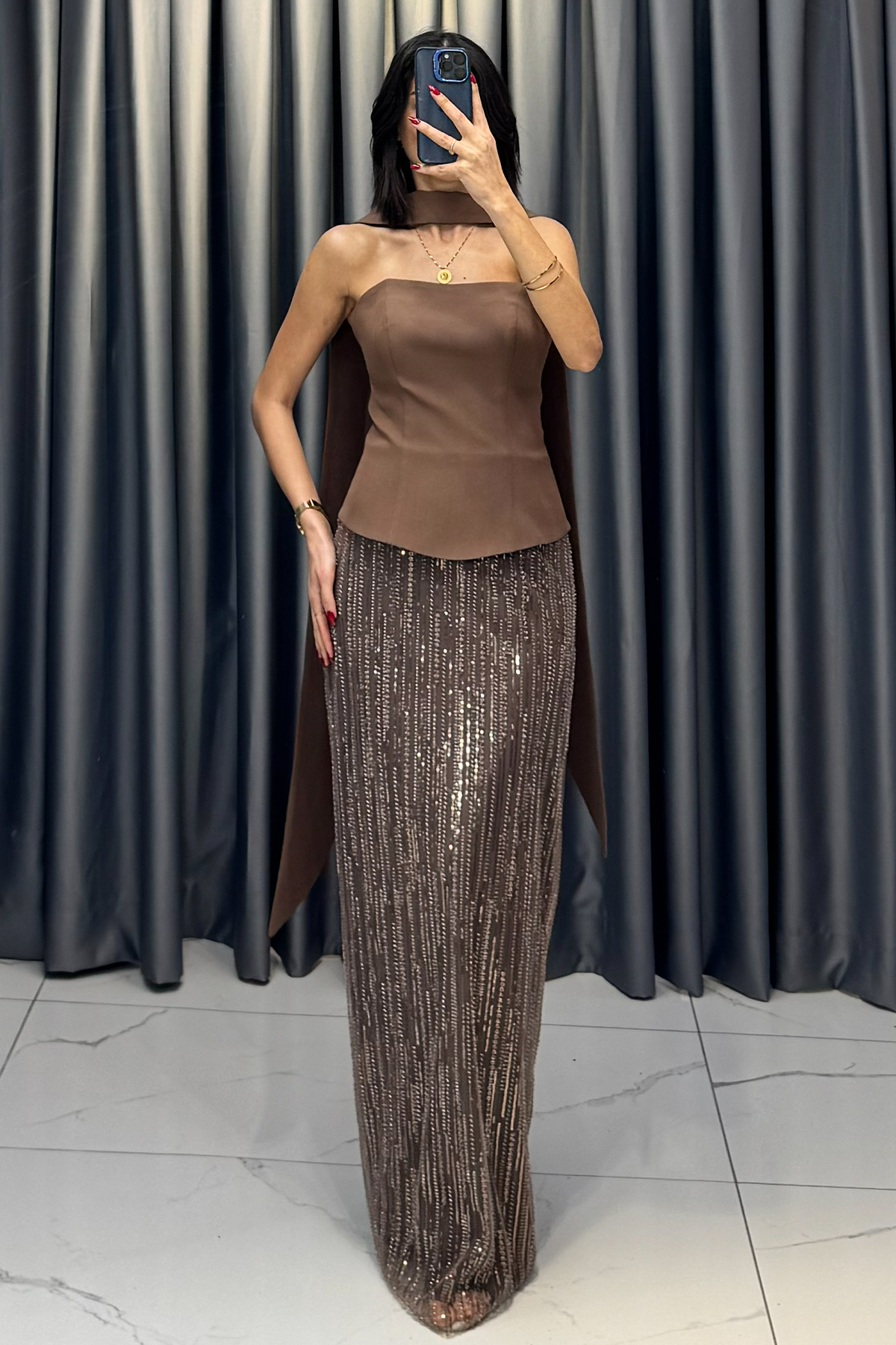 Boncuk İşlemeli Straplez Şal Detaylı Abiye Kahve