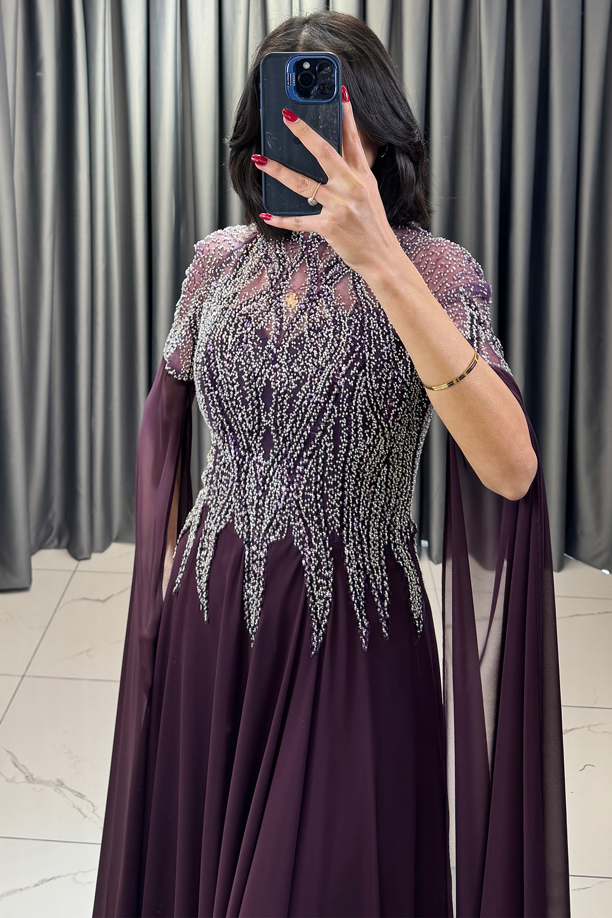 Boncuk İşlemeli Yarasa Kollu Büyük Beden Abiye Mürdüm - Görsel 4