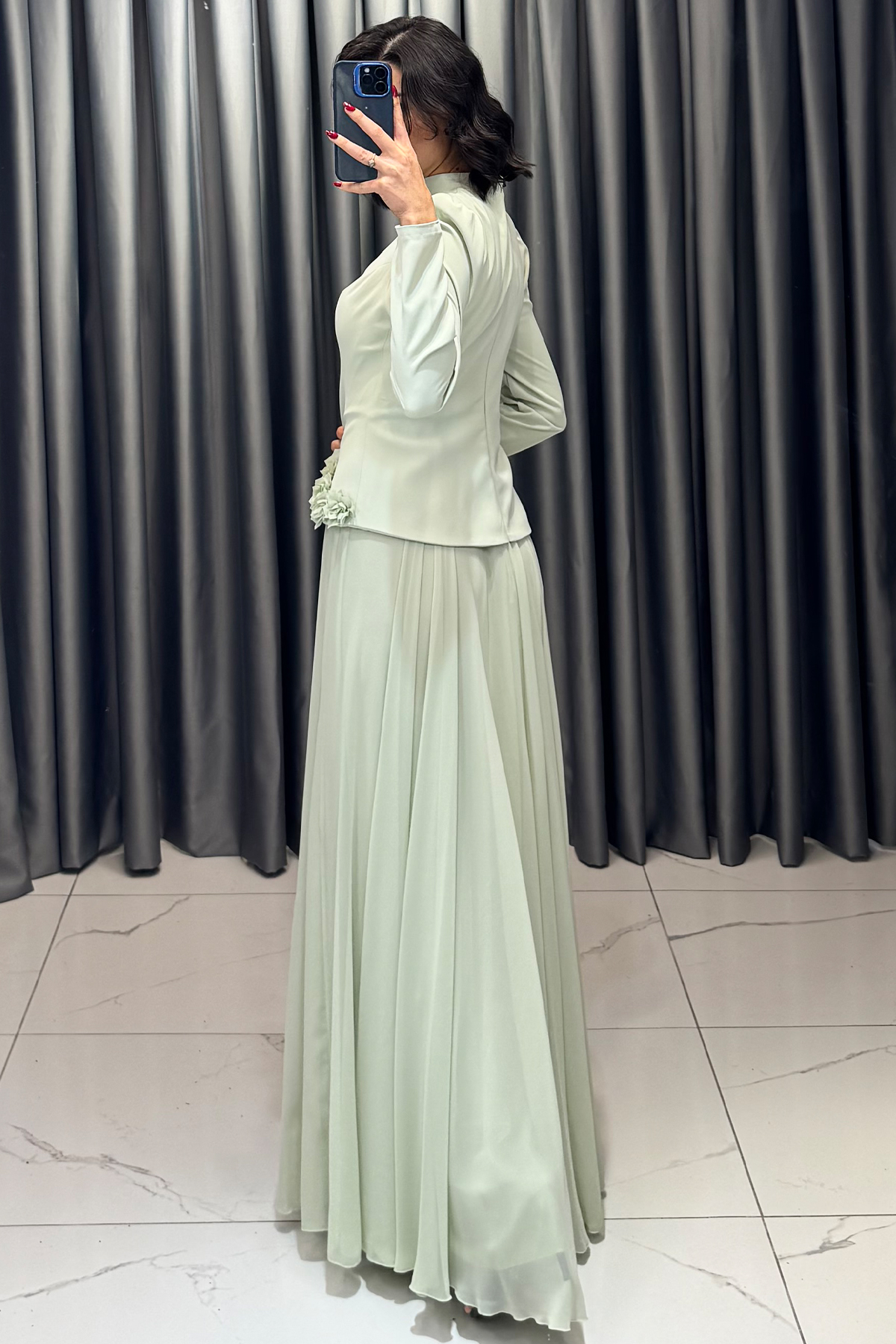 Çiçek Detaylı Belden Oturtmalı Tesettür Abiye Mint Yeşil - Görsel 5