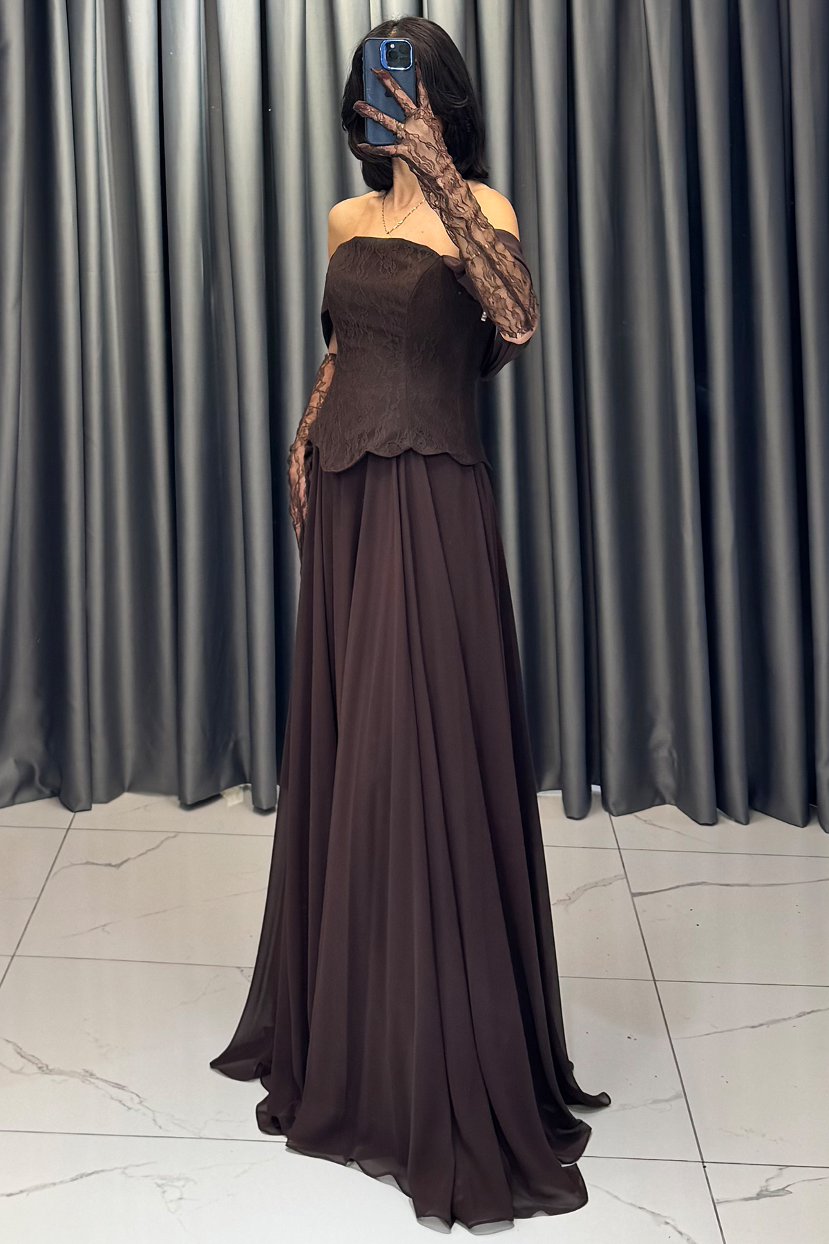 Düşük Kollu Dantel Detaylı Belden Oturtmalı Eldivenli Abiye Kahve - Görsel 3