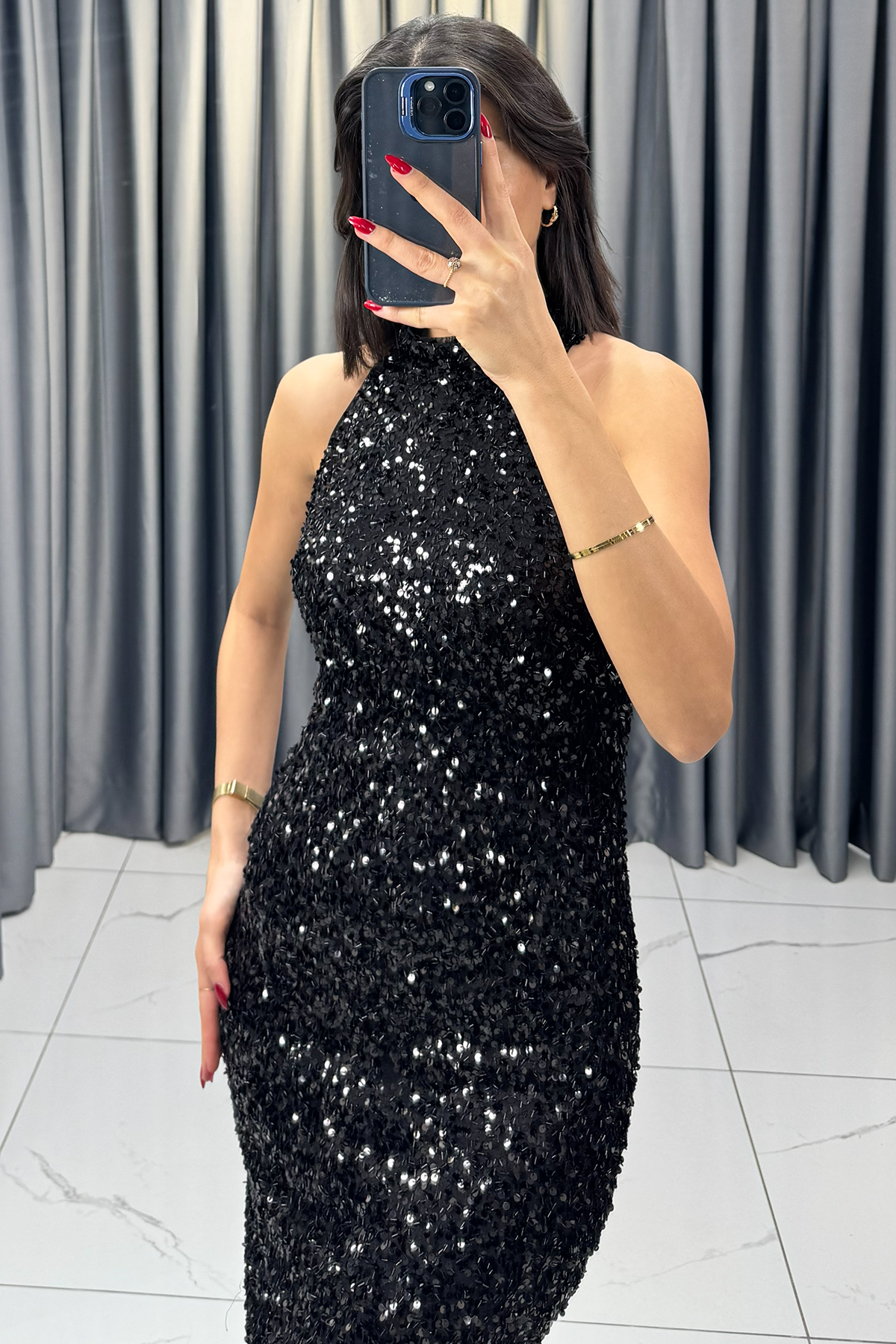 Halter Yaka Payetli Yırtmaçlı Abiye siyah - Görsel 4