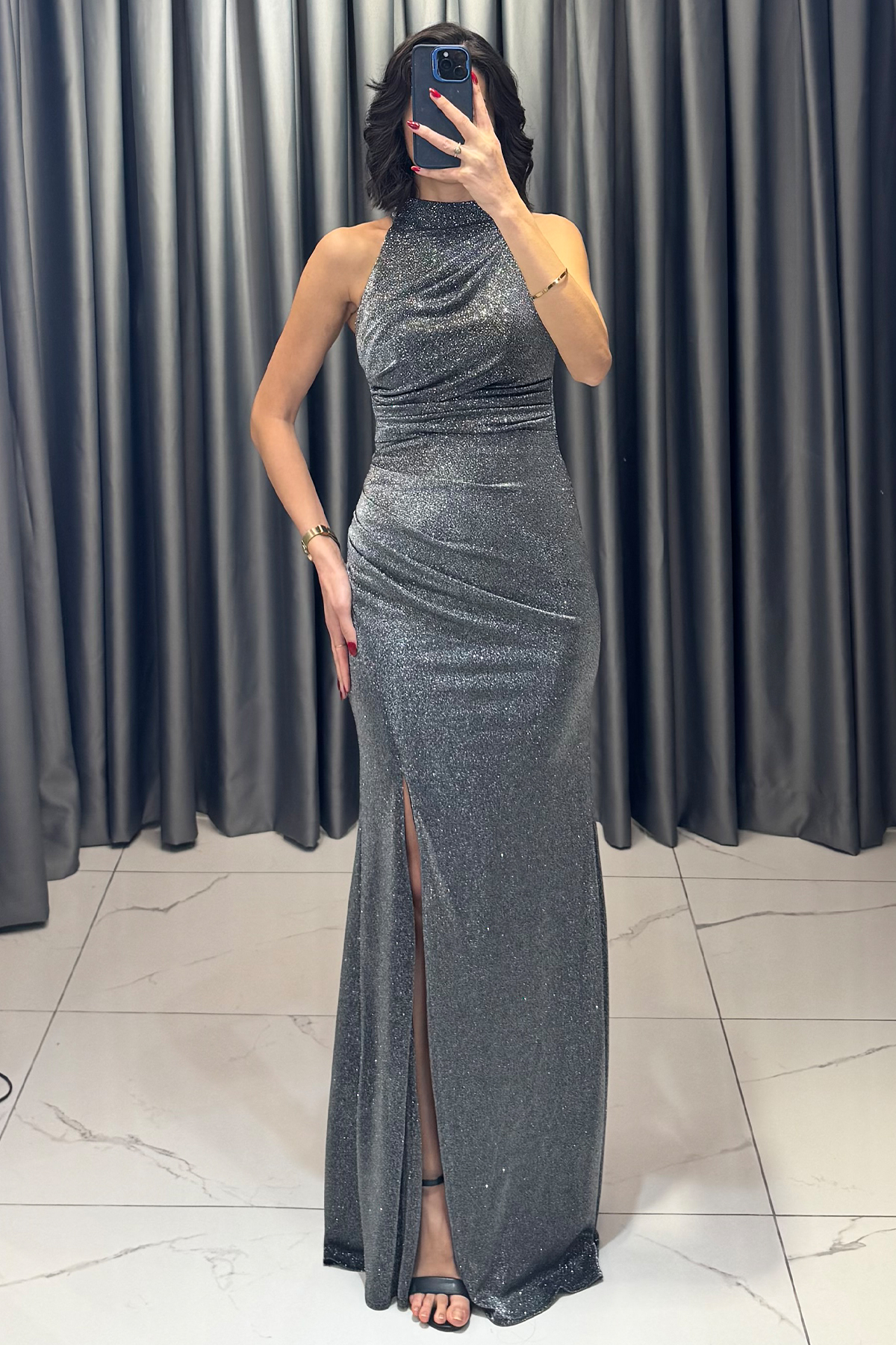 Halter Yaka Yırtmaçlı Sim Detaylı Balık Model Abiye Gümüş