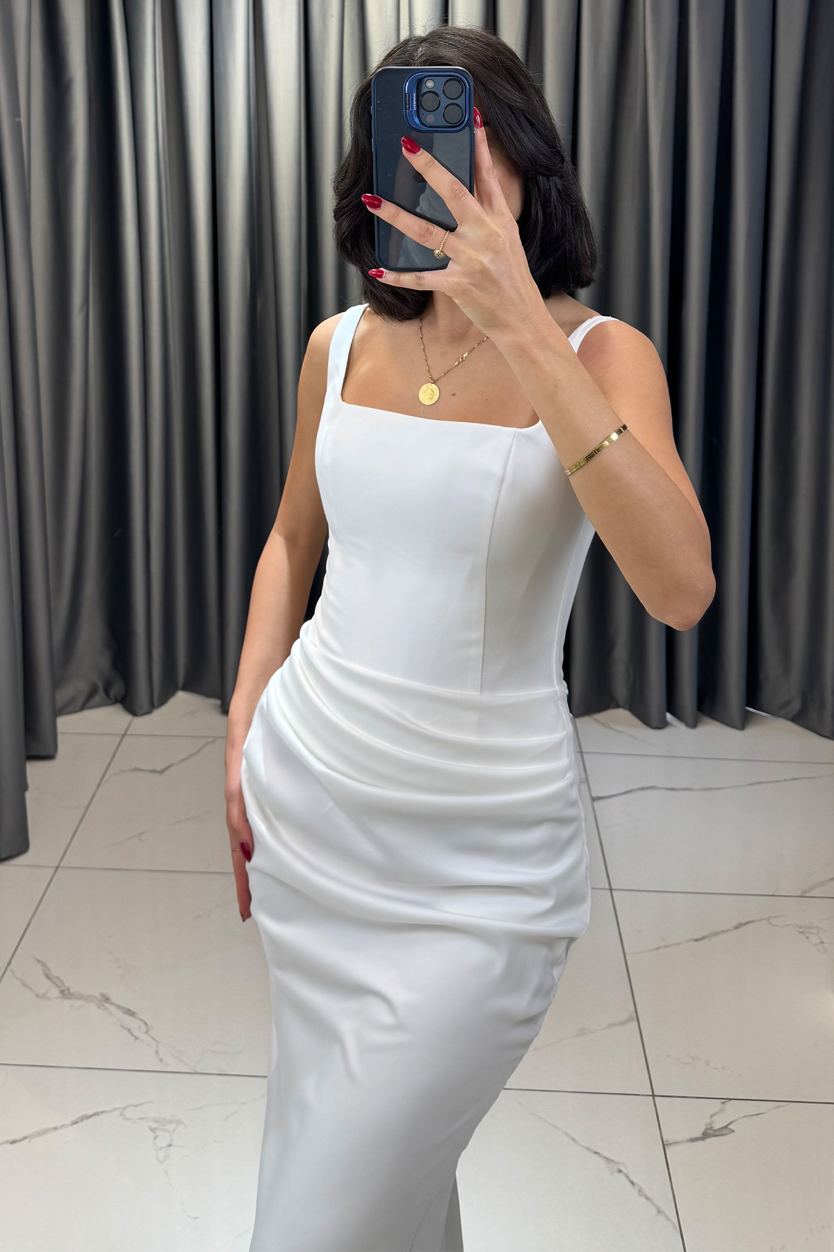 Kare Yaka Askı Detaylı Belden Oturtmalı Abiye Beyaz - Görsel 4