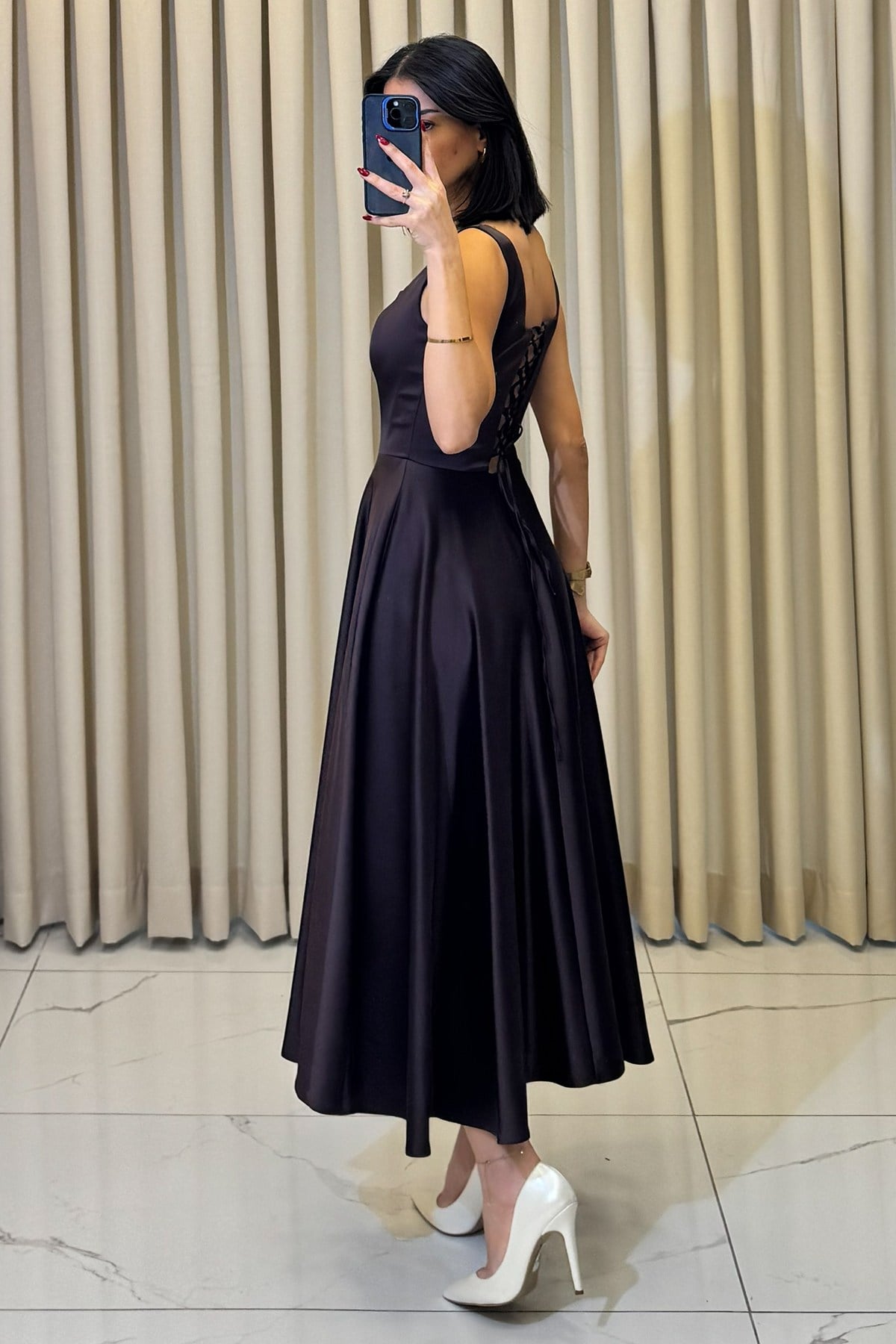 Kare Yaka Sırtı Bağcıklı Kısa Abiye Kahve - Görsel 5