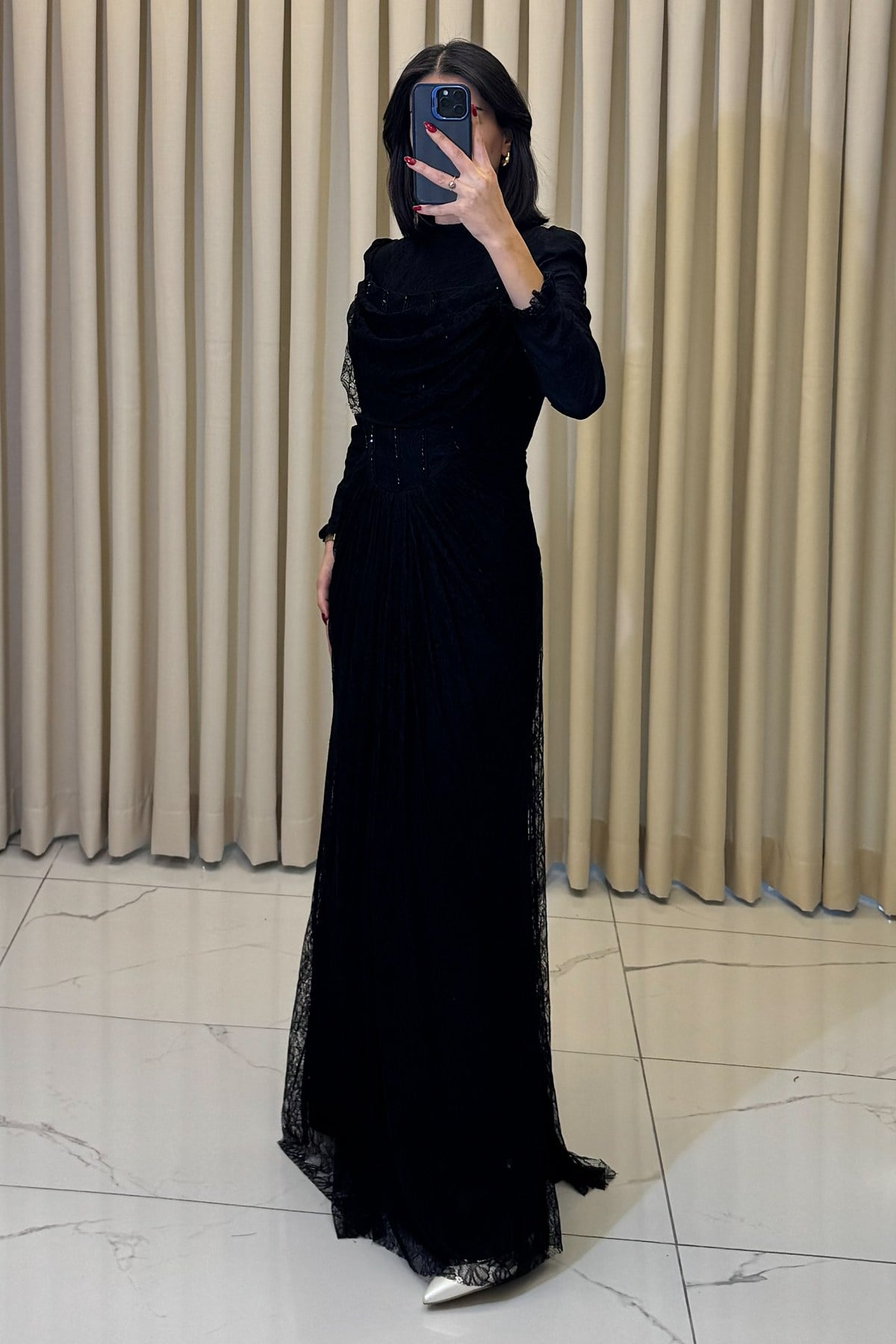 Kore Detaylı Taş İşlemeli Lez Dantel Tesettür Abiye Siyah - Görsel 3