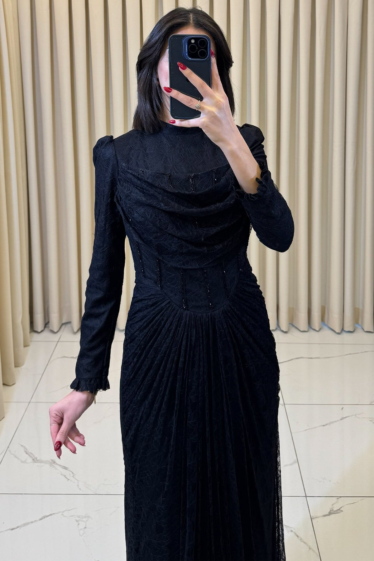 Kore Detaylı Taş İşlemeli Lez Dantel Tesettür Abiye Siyah - Görsel 4