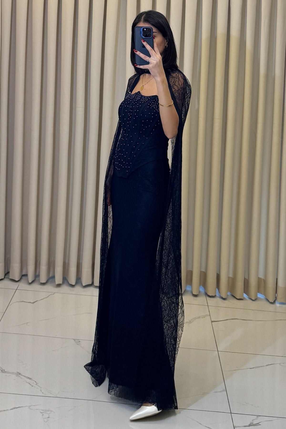 Korse Detaylı Boncuk İşlemeli Pelerinli Abiye Lacivert - Görsel 3