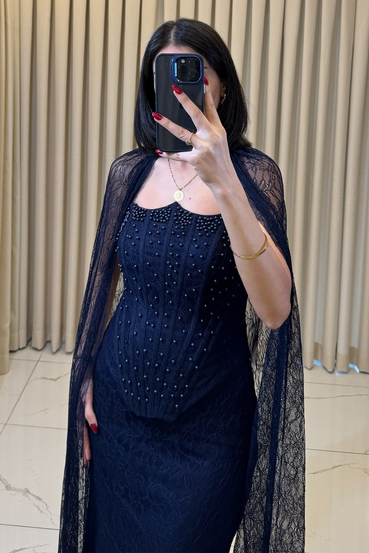 Korse Detaylı Boncuk İşlemeli Pelerinli Abiye Lacivert - Görsel 4