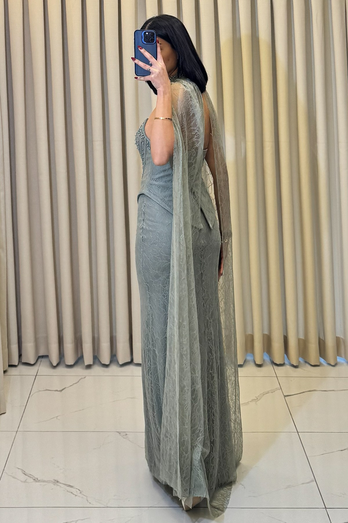 Korse Detaylı Boncuk İşlemeli Pelerinli Abiye Yeşil - Görsel 5