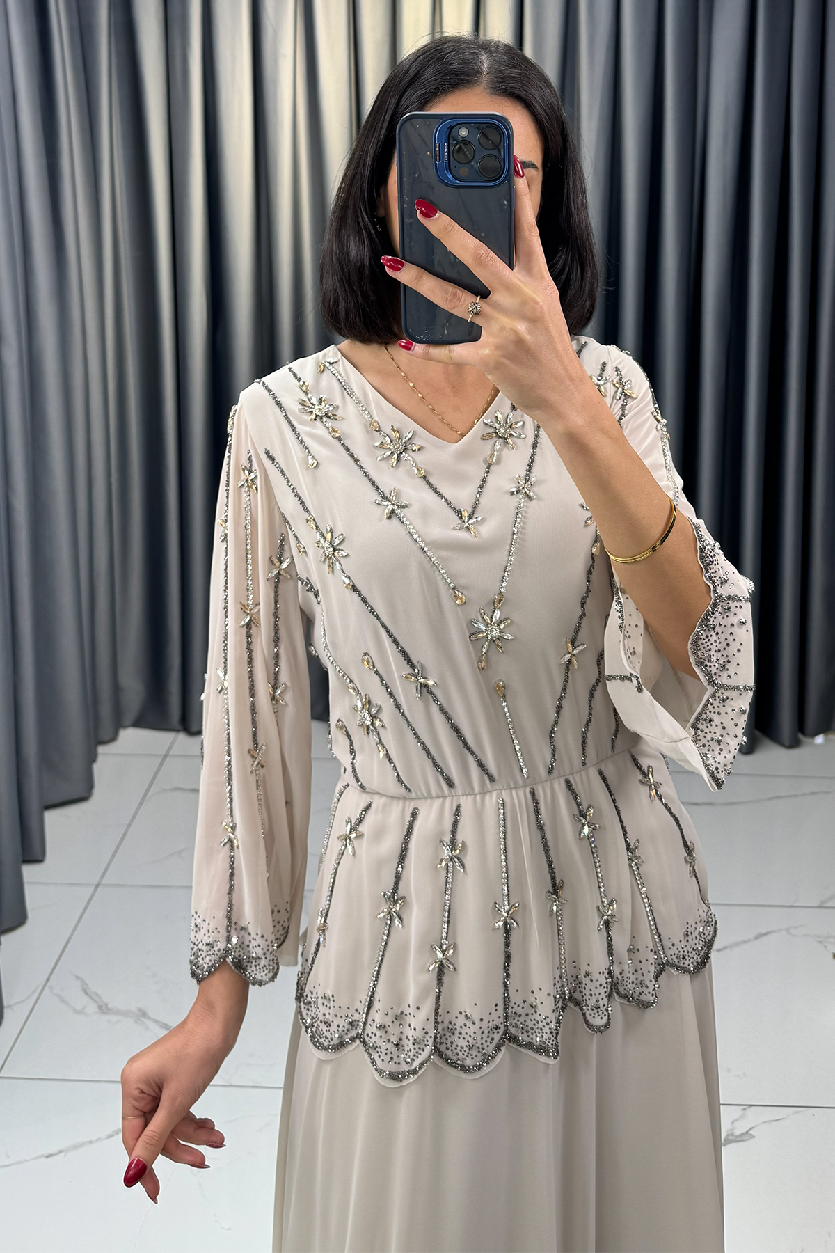 Taş Detaylı Lazer Kesimli Büyük Beden Abiye Bej - Görsel 2