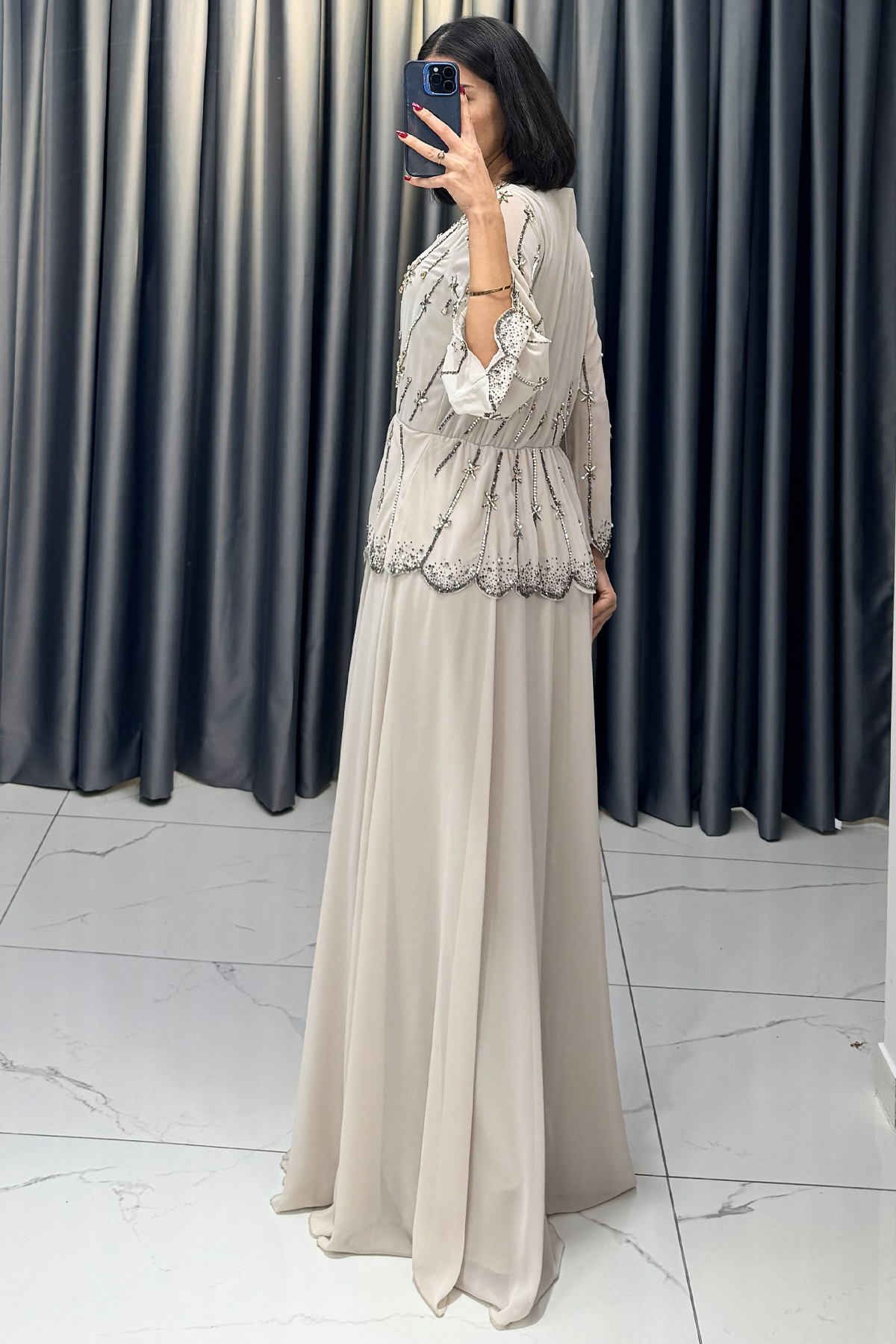 Taş Detaylı Lazer Kesimli Büyük Beden Abiye Bej - Görsel 5