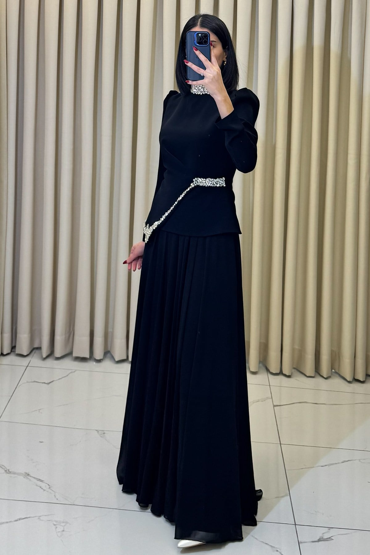 Taş İşlemeli Tesettür Şifon Abiye Siyah - Görsel 3