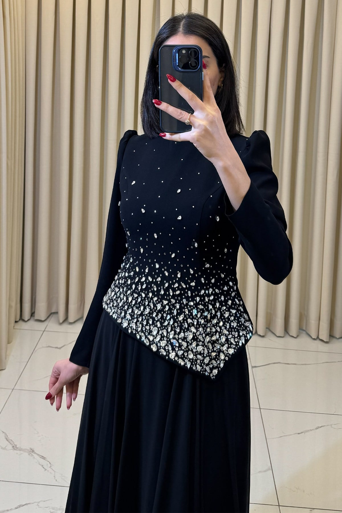 Taş Serpme Detaylı Uzun Tesettür Abiye Siyah - Görsel 4